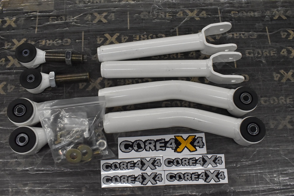 TJ/LJ/XJ/MJ/ZJ Cruise Series Front Set Control Arms w/Hardware *Blemished*