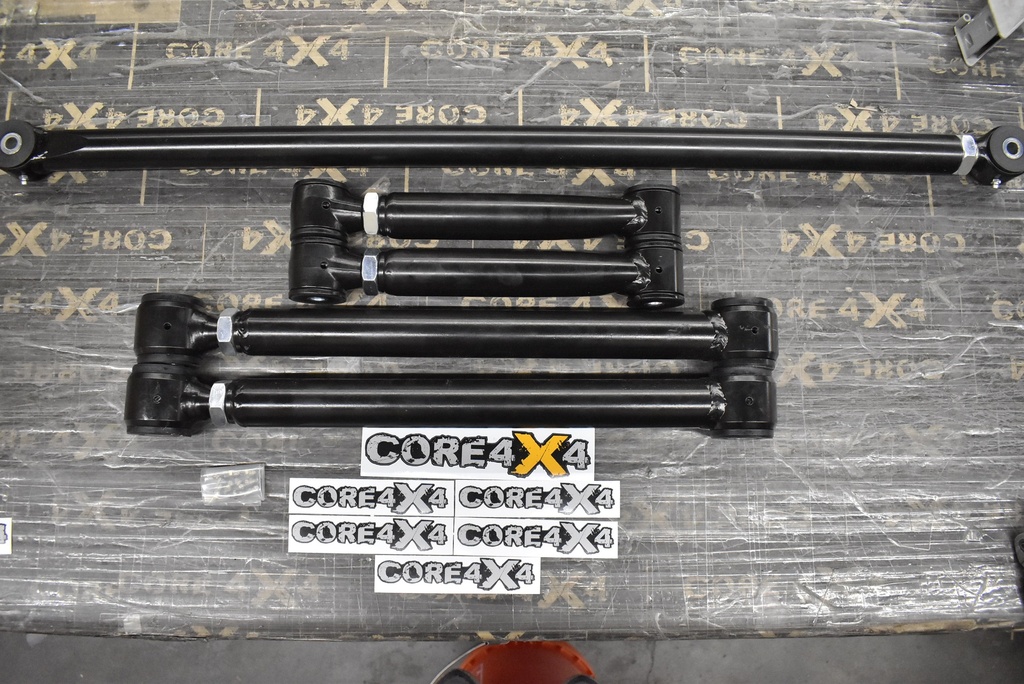 4Runner (96-02) Cruise Series Control Arm & Track Bar Kit *Blemished*
