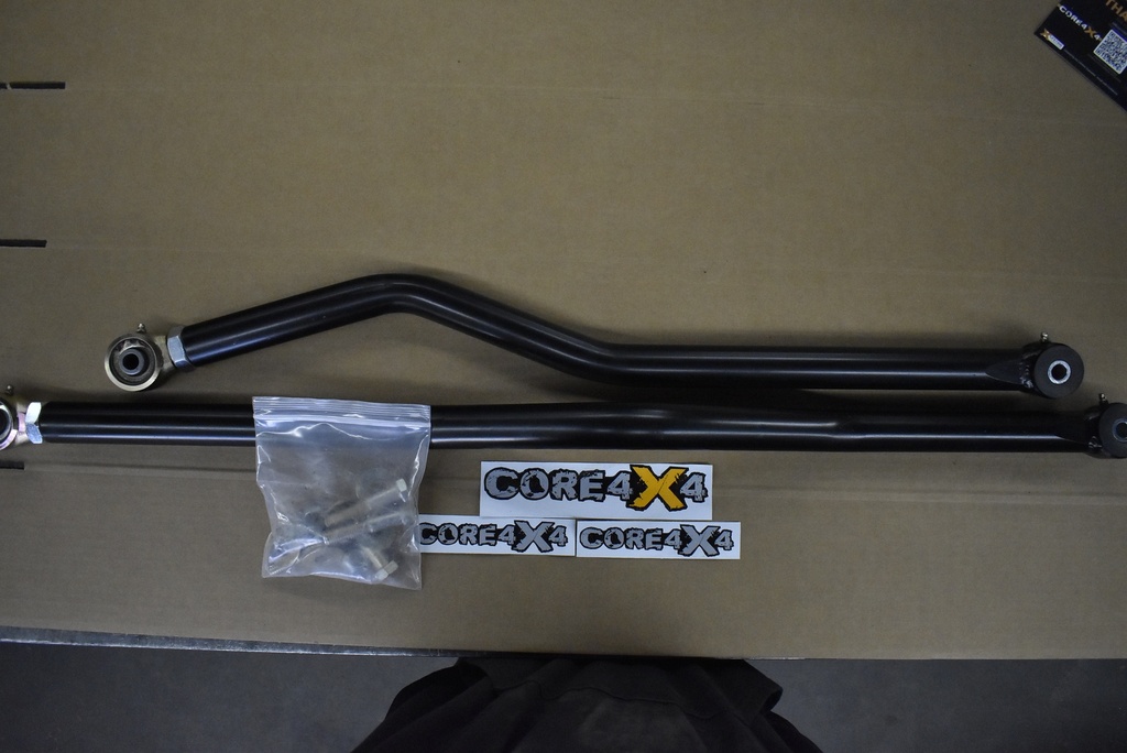 JK/JKU Camp Series Track Bar Kit W/Hardware *Blemished*